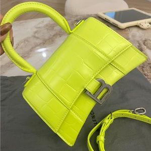 【HOLD】Balenciaga Hourglass Top Handle Bag Crocodile Embossed Leather XS
